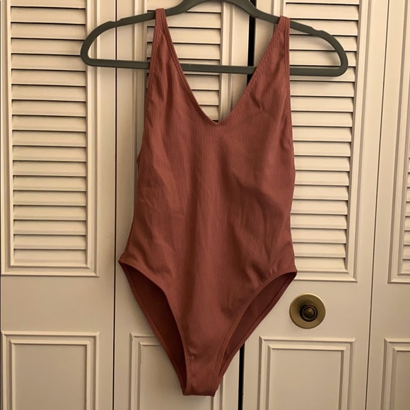 Forever 21 Other - One piece ribbed swimsuit